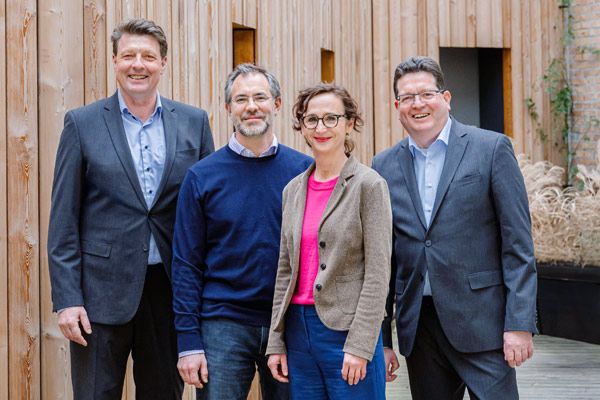 Gruppenfoto: Der vierköpfige Vorstand des European Center of Just Transition Research and Impact-Driven Transfer