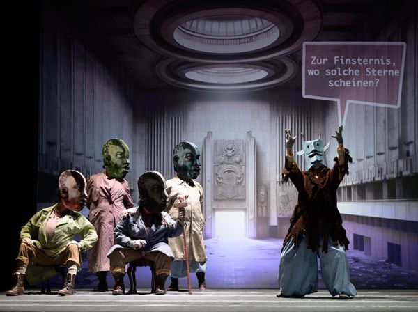 Szene aus "FaustX" beim Kunstfest Weimar 2025